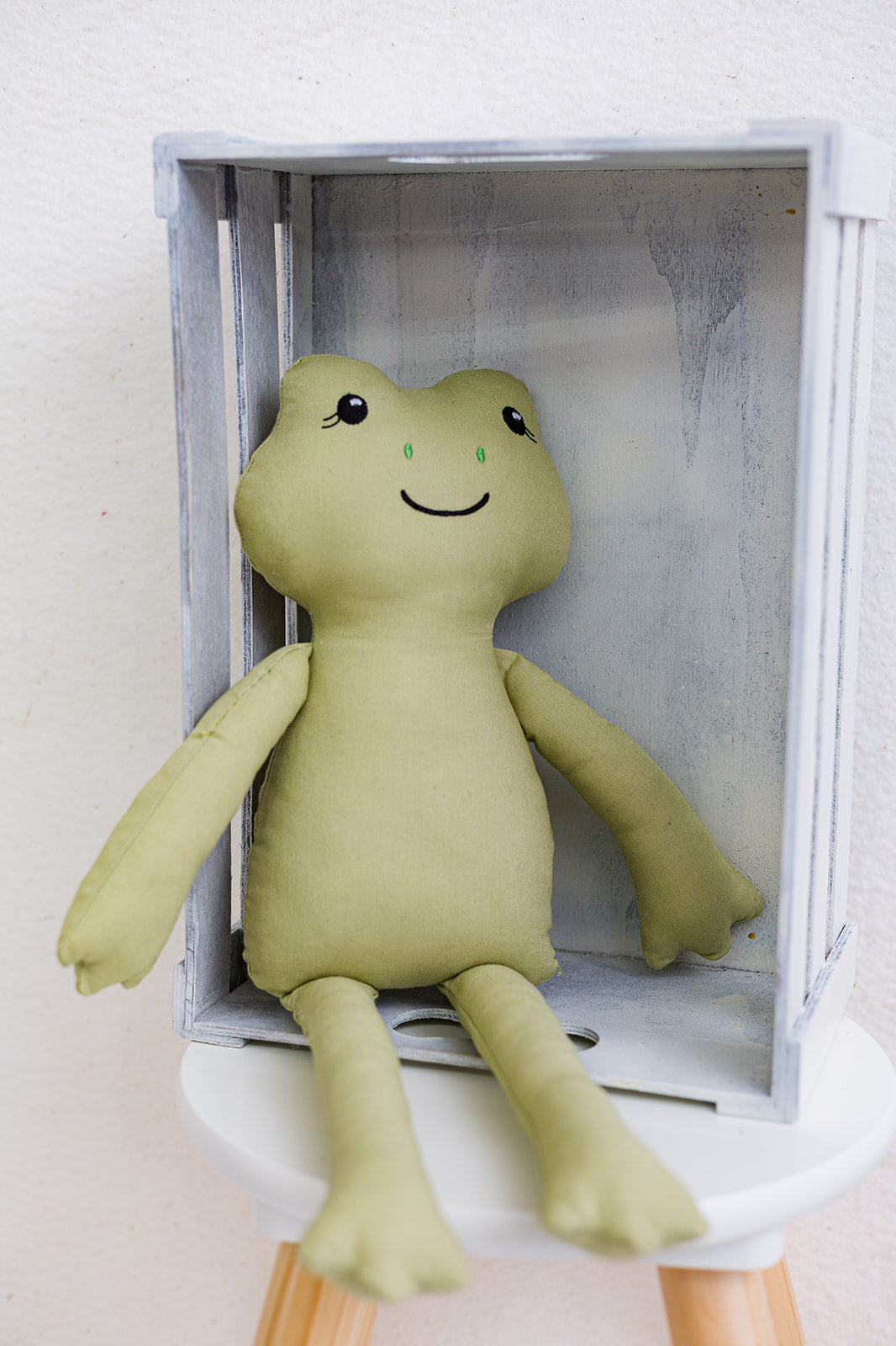 Froggy Dolly