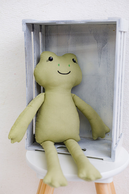 Froggy Dolly